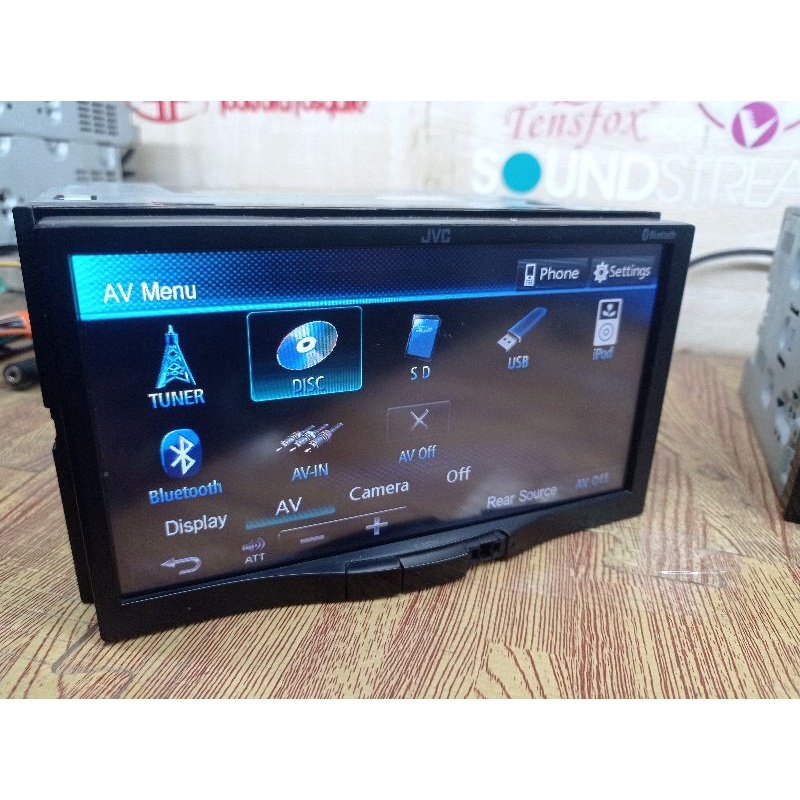 Headunit JVC Outlander