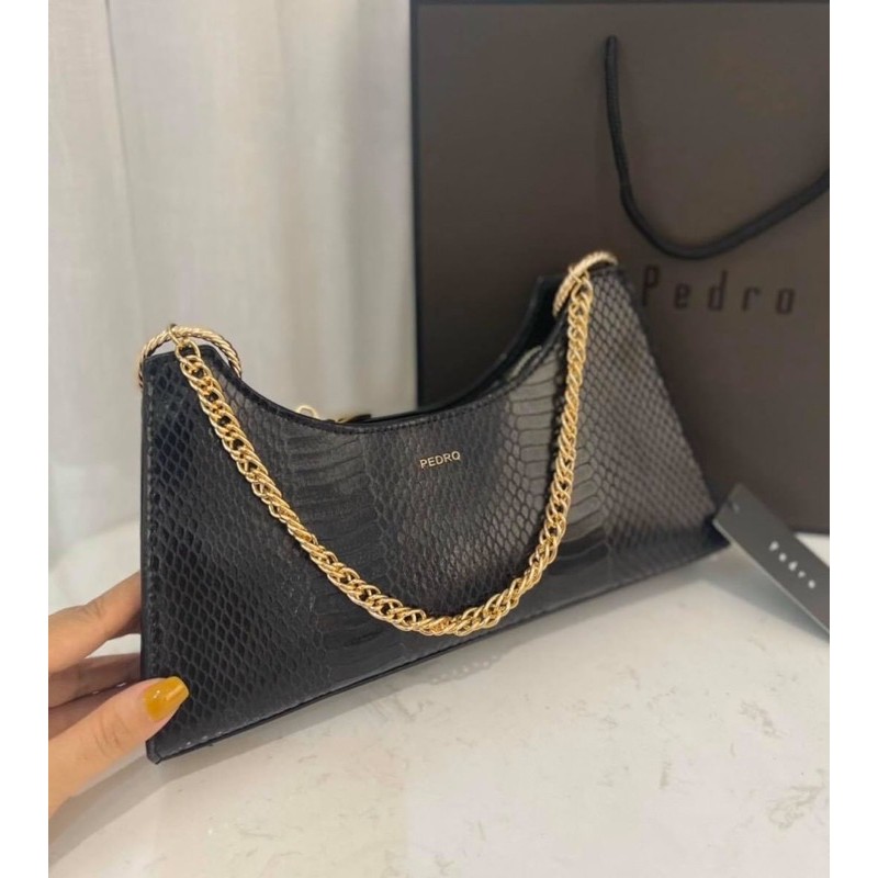 Snake Effect Shoulder Bag