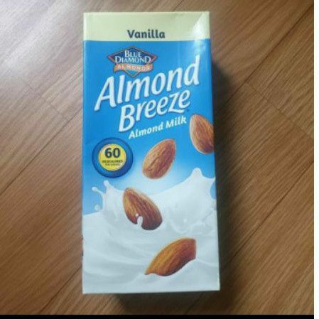 

Susu kacang almond milk kemasan almond breeze blue Diamond 946ml