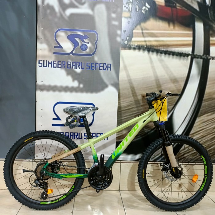 Sepeda Gunung MTB United Stavros 24 Inch - Green Black