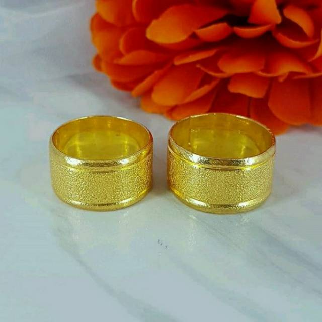 Cincin pasir model emas 24 best seller lapis emas 24(geser gambar ukuran cincin)