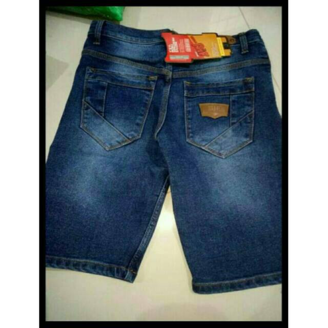 Celana Prndek Jeans Pria / Celana Jeans Pria / Celana Pria Pendek Jeans / Celana Jeans Pria