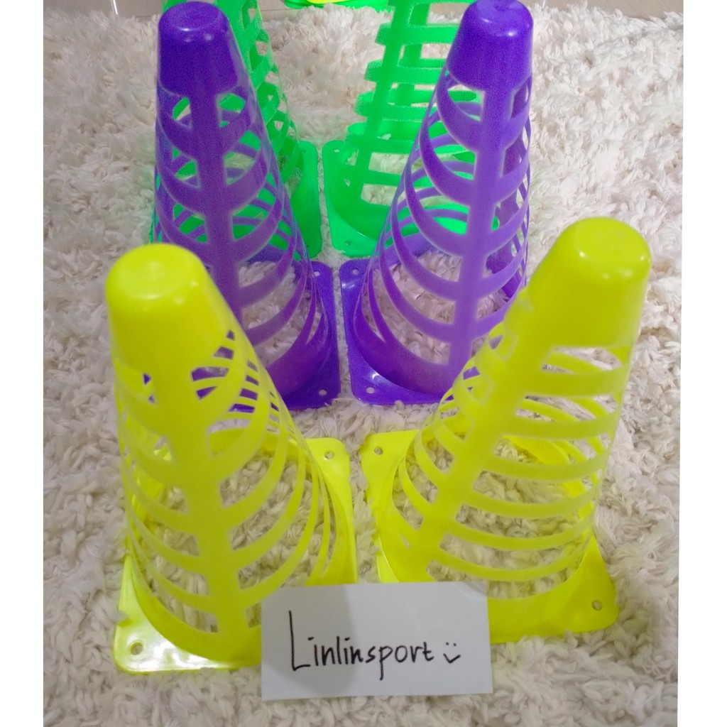 CONE CORONG LATIHAN OLAHRAGA SEPAK BOLA/FUTSAL/CONE KERUCUT