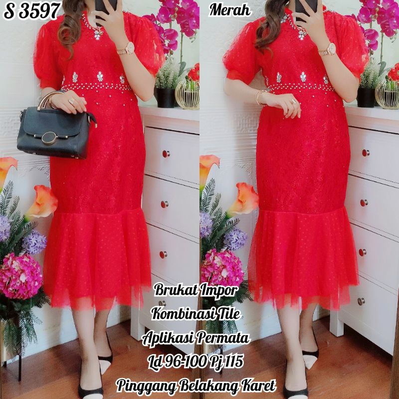 3597 Dress Brukat Duyung Tile super mewah warna Merah