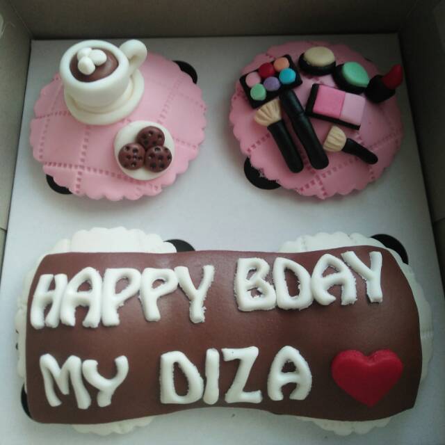 

kue ulang tahun birthday cupcake custom figure