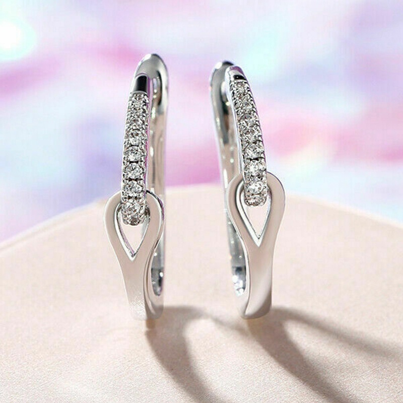 Anting Hoop Bentuk U Warna Silver Bahan Cubic Zircon Untuk Wanita