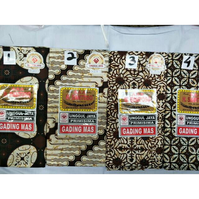 Kain panjang santoso
