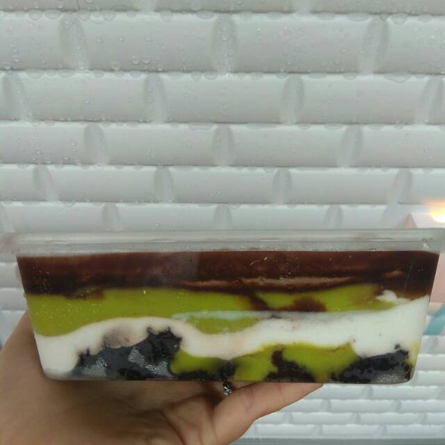 Kue / Cake Lumer Brownies Alpukat Mentega