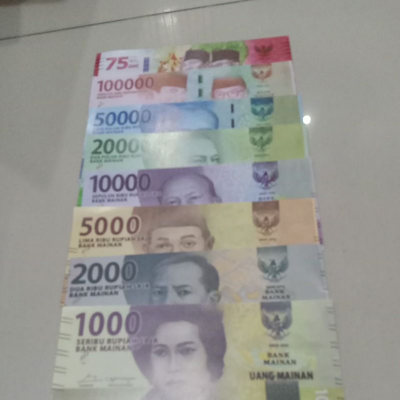UANG MAINAN / UANG PECAHAN 1 BAL ISI KURANG LEBIH 1000 LEMBAR