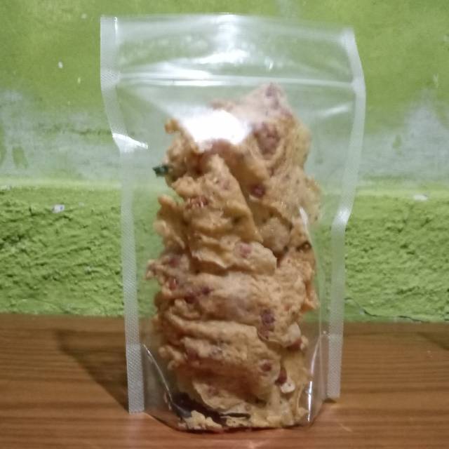 

Peyek Kacang 100gr