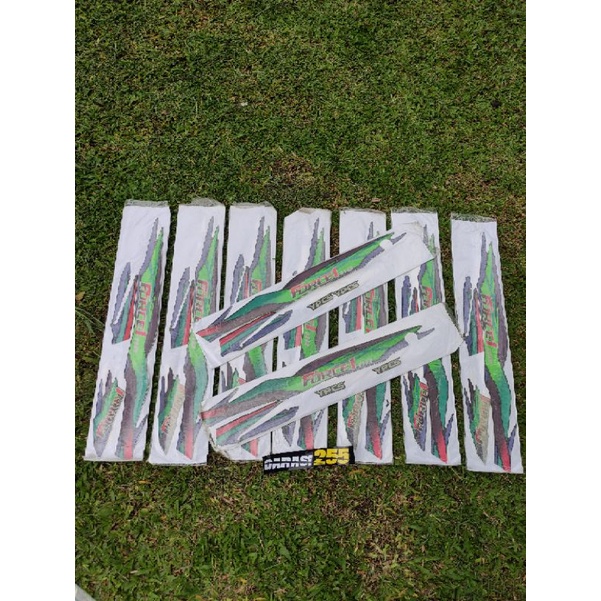 striping sticker list body yamaha force1 force 1 94 95 hitam hijau nos