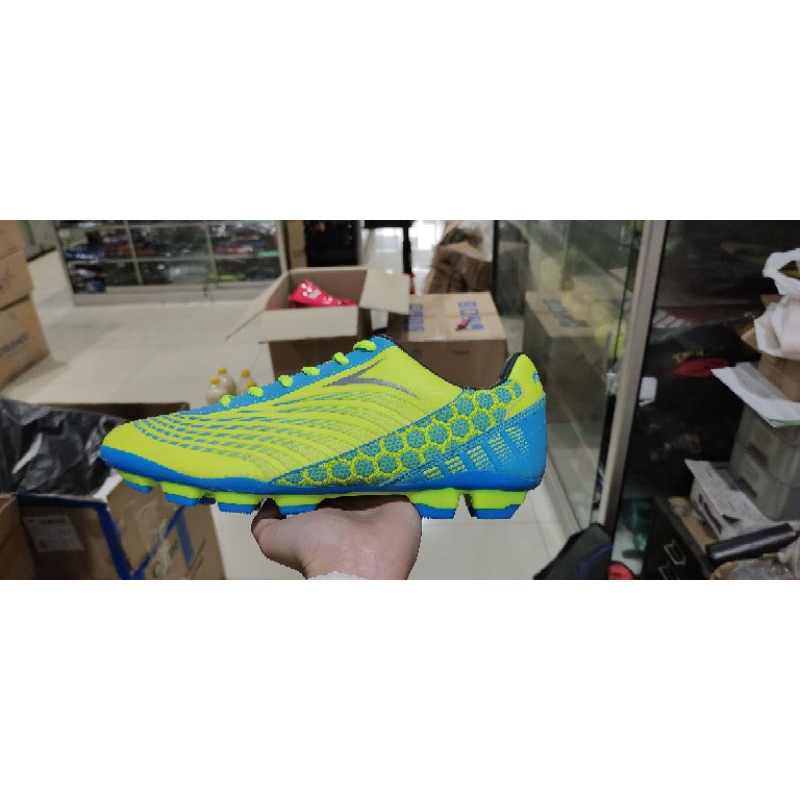Sepatu Bola Finotti Dewasa