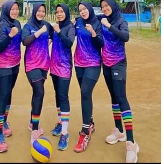 KAOS OLAHRAGA WANITA KAOS VOLLY WANITA BAJU VOLLY MIZUNO BAJU BULUTANGKIS BAJU BADMINTON BAJU TRAINI