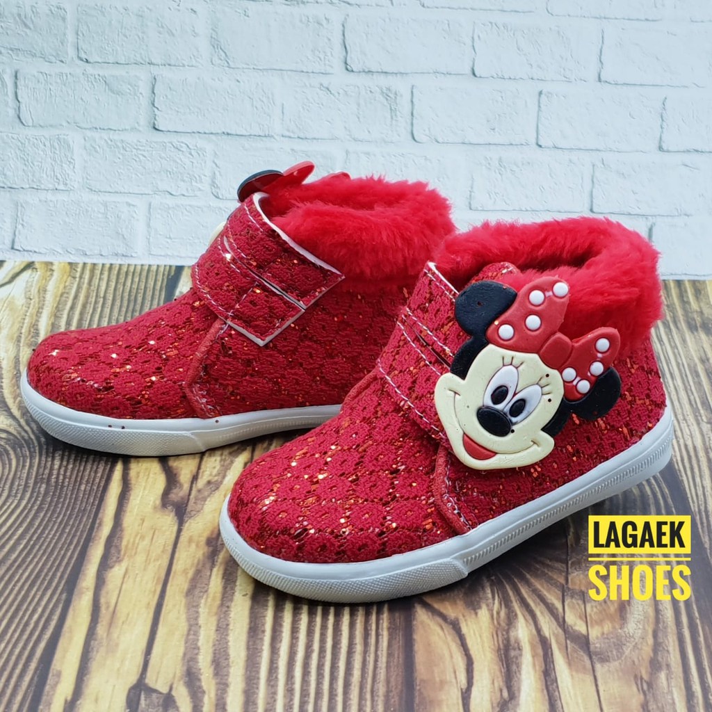  SEPATU  ANAK  USIA  2 3 4 5 TAHUN  MERAH BULU KEREN MOTIF 