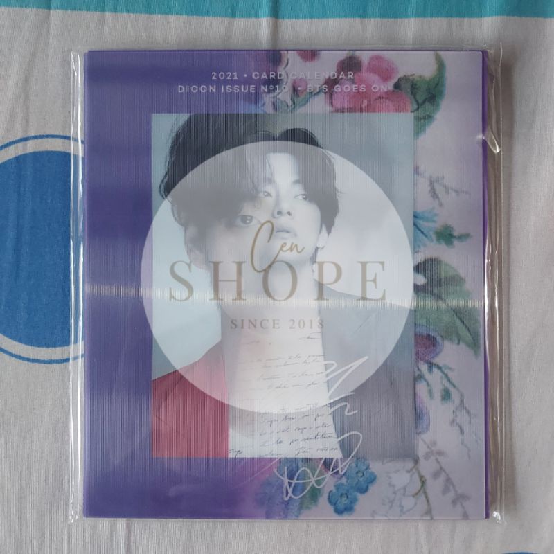 BOOKED LENTICULAR CALENDAR DICON TAEHYUNG V BTS