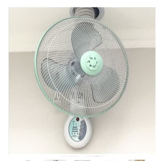 Maspion Kipas Angin Dinding + Remote / Wall Fan 12&quot; (30cm) MWF-3001RC