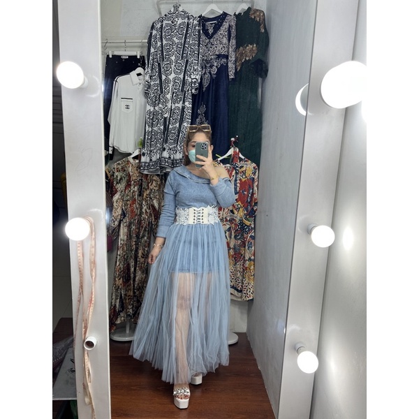 SET WANITA KEKINIAN JEANS