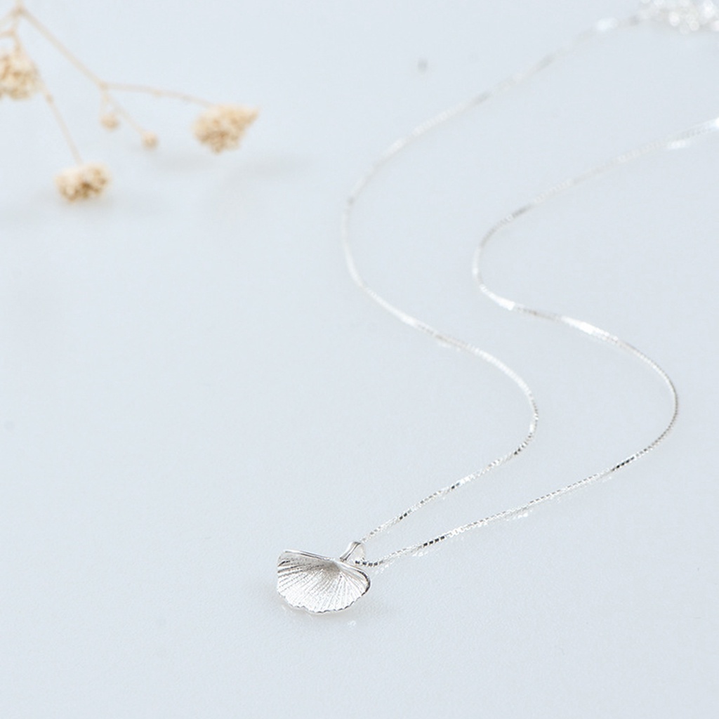 Hu Hu Hu Hu Hu Alat Bantu Pasang Kacamata♡ Kalung Rantai Choker Bentuk Daun Ginkgo 3D Lapis Silver Untuk Wanita