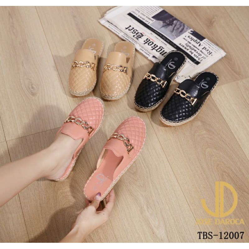 Jose Daroca Flat Sandal Wanita TBS 12007