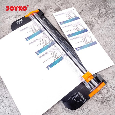 JOYKO PEMOTONG KERTAS - PORTABLE PAPER CUTTER STIKER RINGAN UK A4 ISI REFFIL CUTTER WHITE BLACK