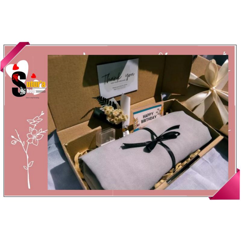 

[NEW] Murah!!! Hampers gift Box / Hijab Gift Box / Hadiah Wisuda / Kado Ulang Tahun / Hadiah Anniversary