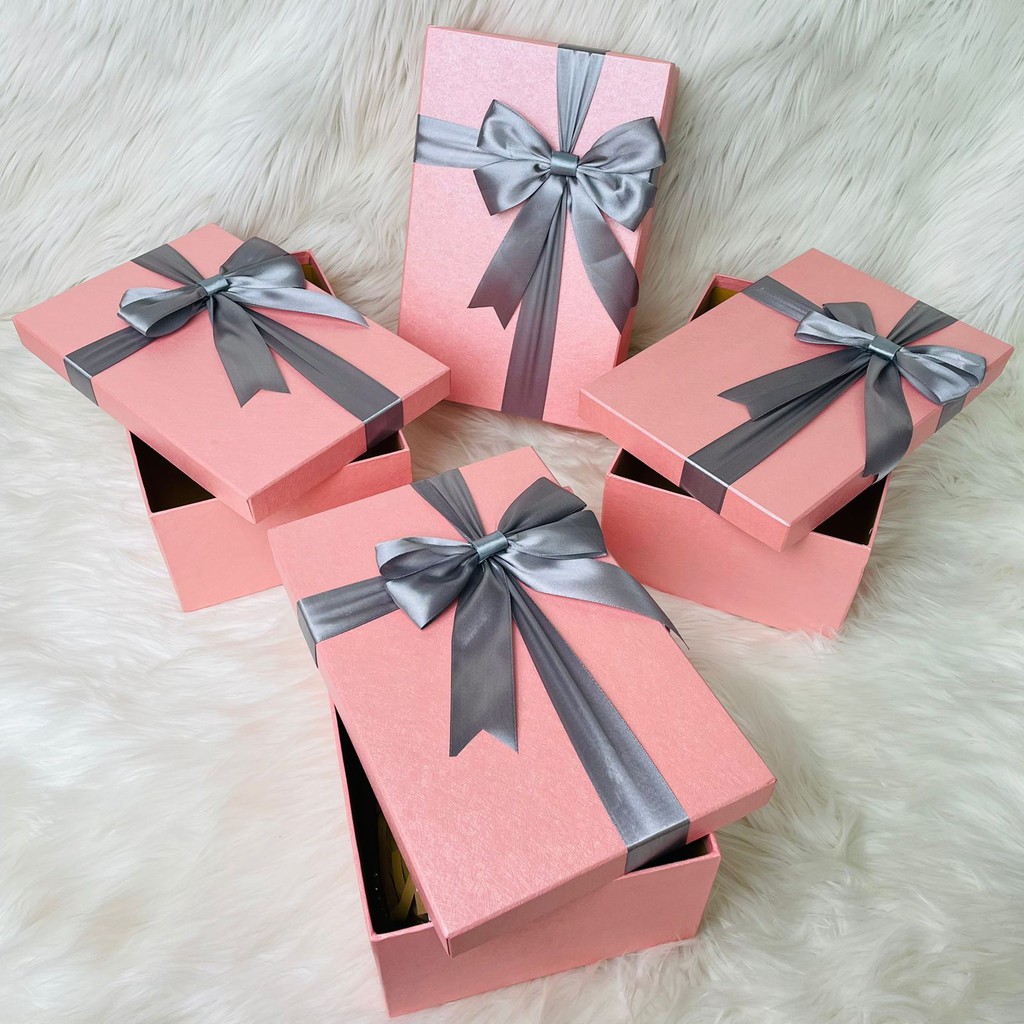 

Kotak Kado Box Kado Kotak Hadiah Gift Box Ekslusif Pita 29X20X11CM