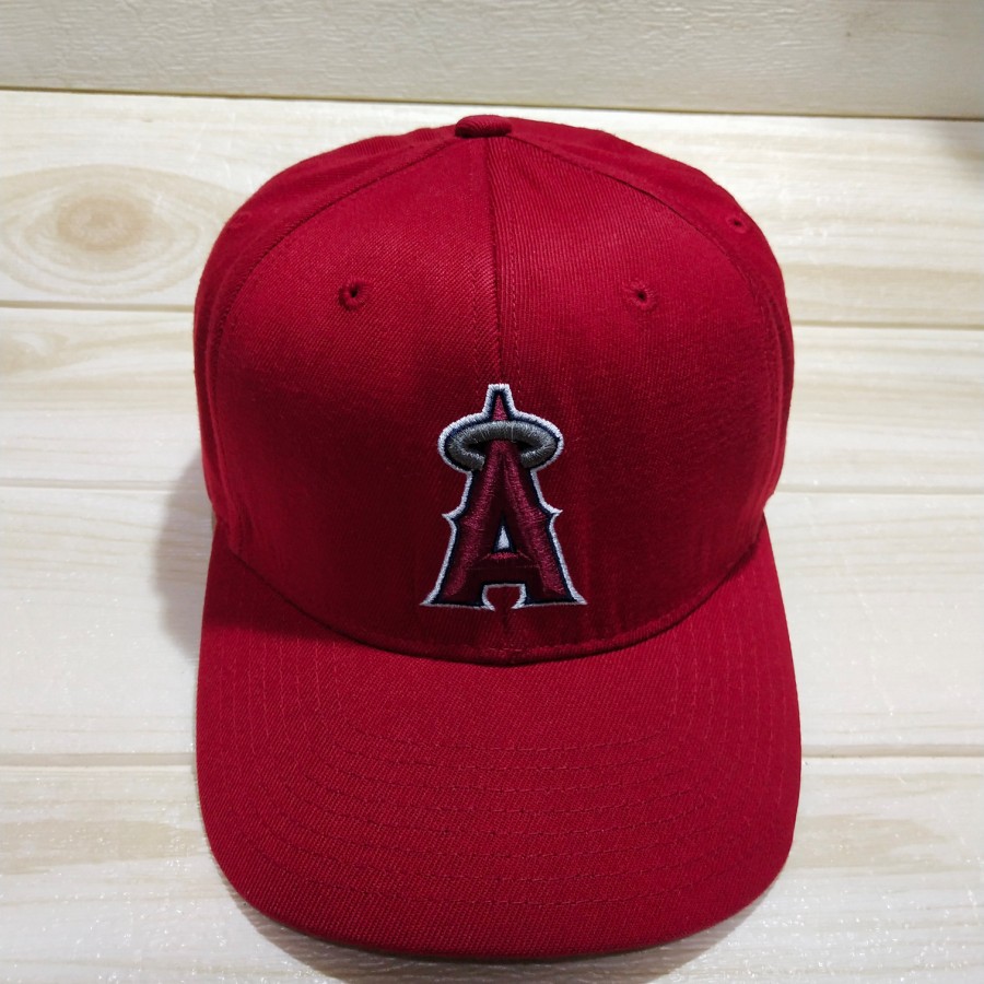 Harga Topi Merah Terbaik Topi Aksesoris Fashion Agustus 2021 Shopee Indonesia