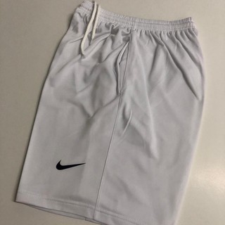  Celana  Badminton pendek PUTIH Nike import Quality Jogging 