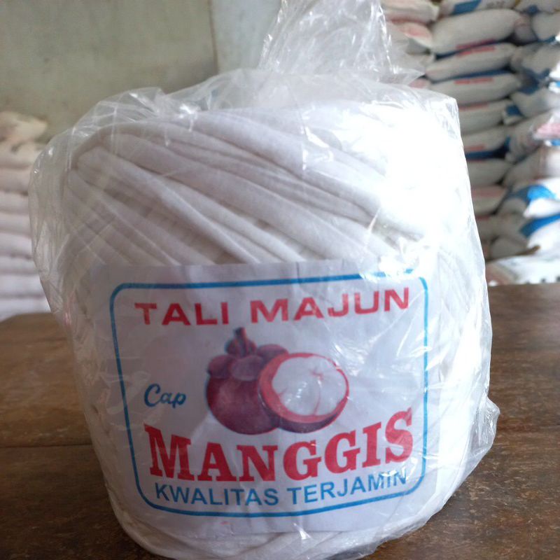 Tali kain//tali naga//tali majun