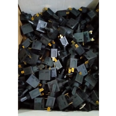 SWITCH SAKELAR ON OFF MESIN GERINDA GRENDA MAKTEC MT90 BIASA