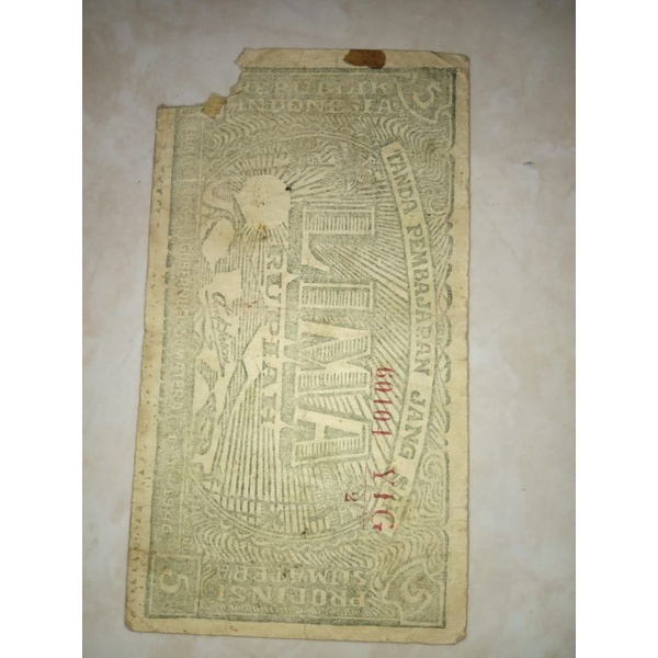 Orida 5 Rupiah Bukit Tinggi Sumatera 1946( hijau ,rare item) Grade F Cuil ,ORI Rp30.000