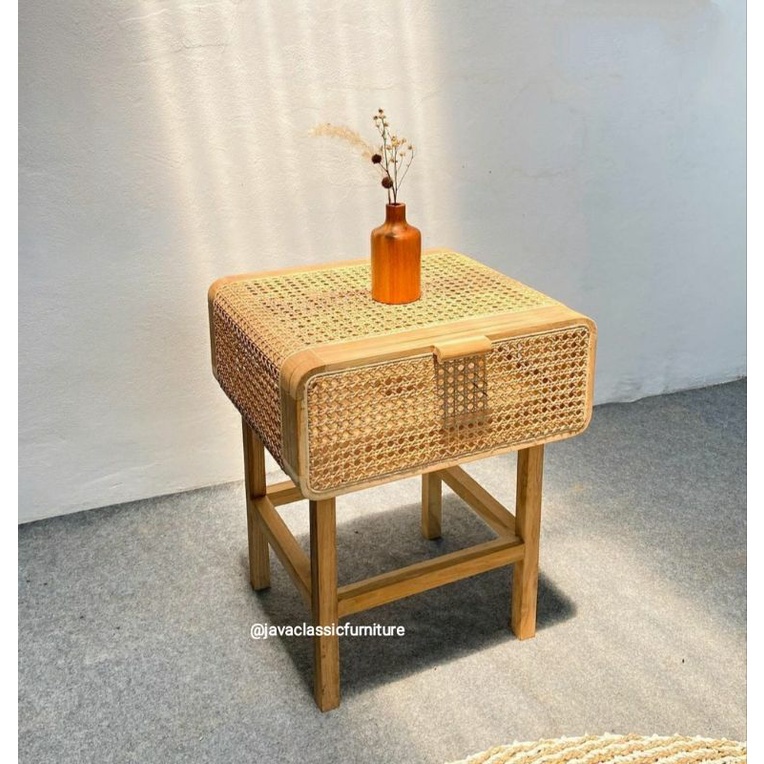 NAKAS RETRO MINIMALIS FULL ROTAN BESIDE TABLE SAMPING BED KAMAR TEMPAT TIDUR VINTAGE MURAH BAHAN KAYU JATI JEPARA-1