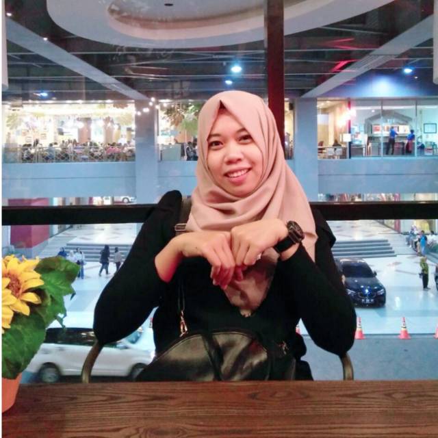 ayu_ningrum_