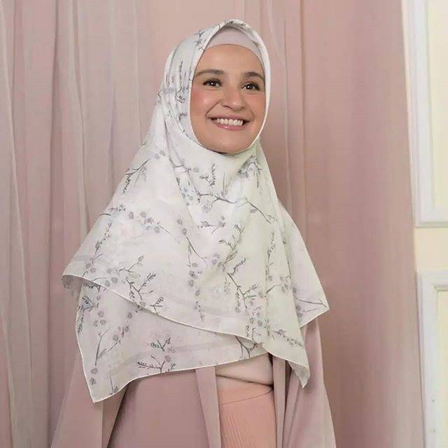 Shireen Sungkar - SS 119