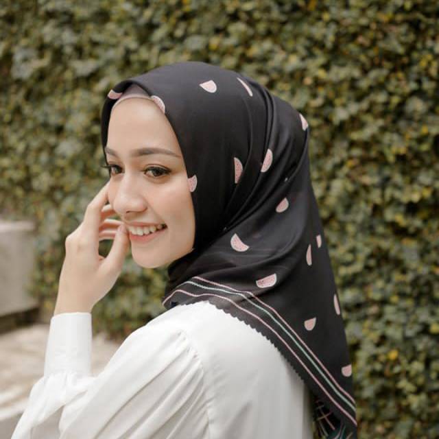 READY bukan PO Ceria Scarf SEMANGKA by VANILLA HIJAB