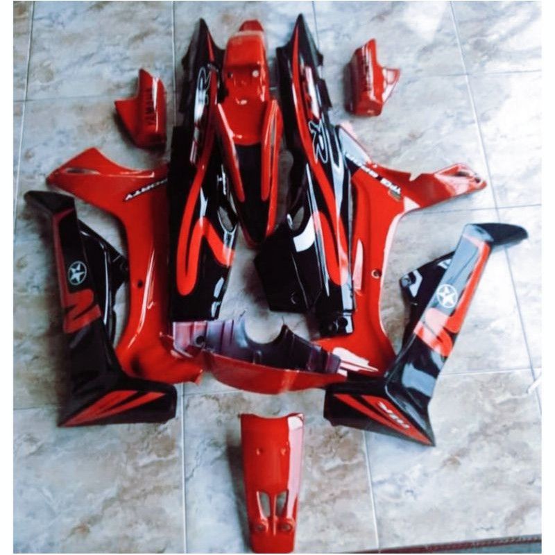 cover bodi Fizr full set bodi halus Yamaha Fizr caltek merah hitam