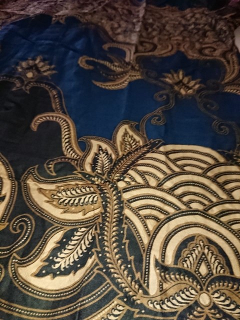 Kemeja Batik Slimfit Lengan Panjang Modern Baju Batik Distro Pria Batik Diamond