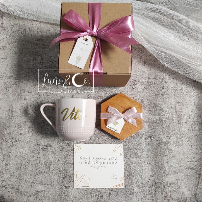

Kado ulang tahun, hampers ulang tahun, hadiah ulang tahun, kado wisuda, hampers wisuda, hampers lebaran, kado perpisahan, souvenir pernikahan, mug custom, hampers ready, hamper, kado sahabat, hadiah anniversary, kado anniversary, kado murah