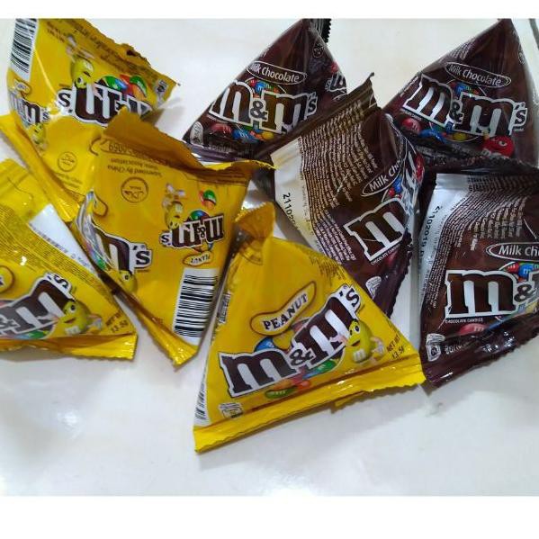 

Star [13.5G] M&M's CHOCOLATE FUN SIZE MINI Milk or Peanut Flavors - Coklat M&M Import