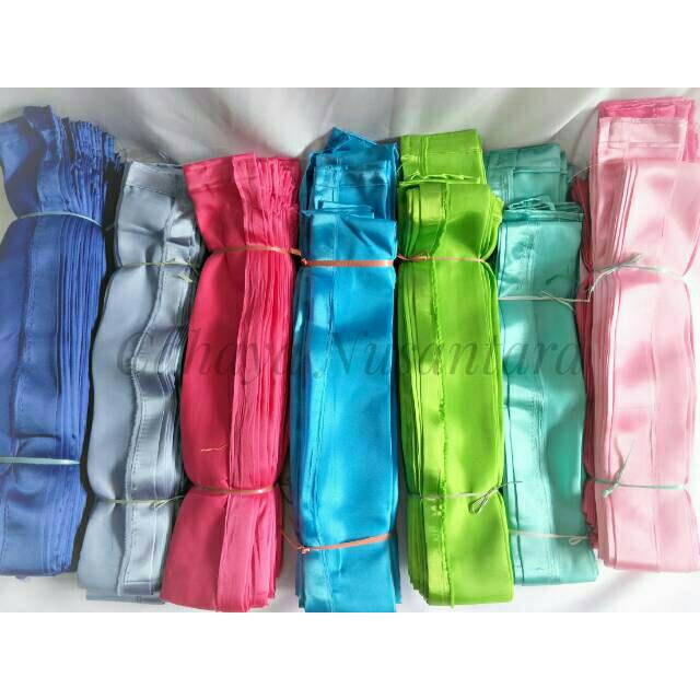 Gorden Satin Plisket