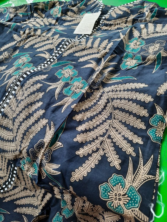 Men Sale Kemeja Batik Slimfit Modern Best Quality Atasan Couple Standar Butik Motif Daun Navy