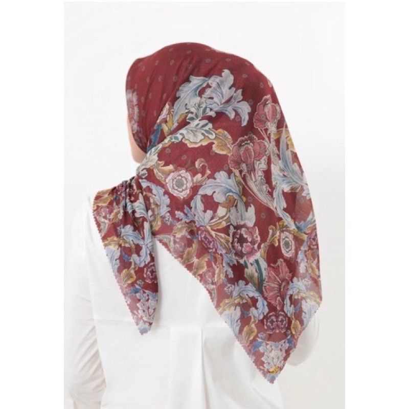 NEW Buttonscarves Royale Maroon
