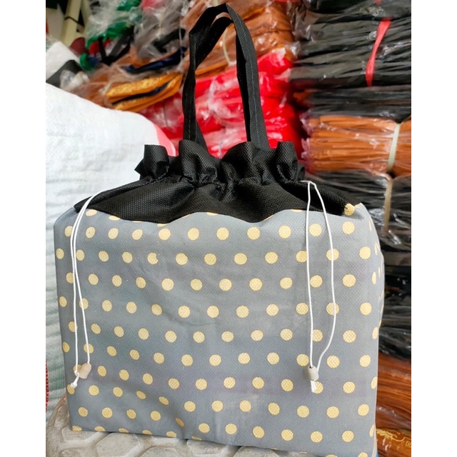 HARGA LUSIN ISI 12 BIJI- TAS HAJATAN SERUT POLKADOT SIZE 22x22•WARNA NO REQUEST