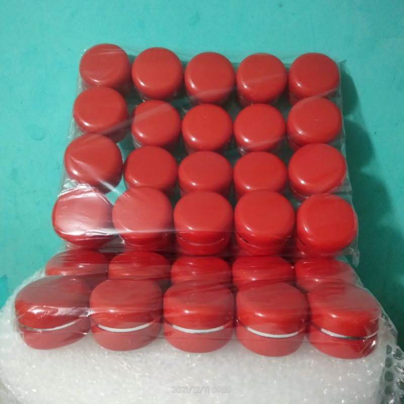 Pot Cream 30G Merah - Merah List silver