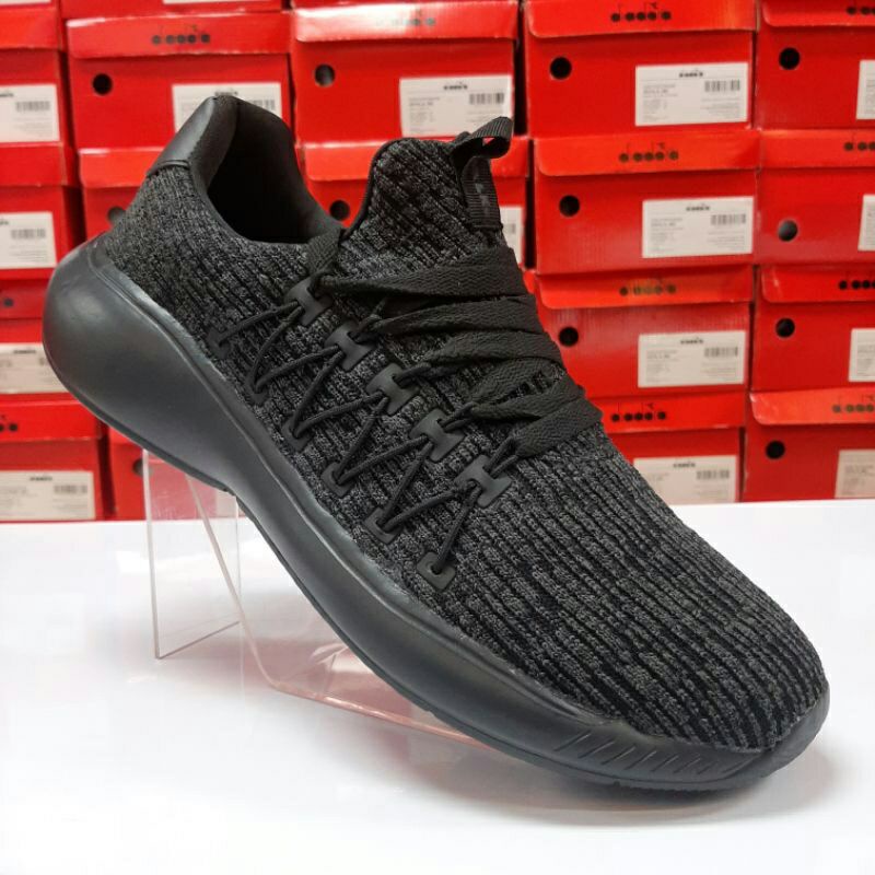 SALE SEPATU OLAHRAGA RUNNING PRIA/ WANITA AIRWALK MYLES MONOBLACK ORIGINAL 100% BNIB