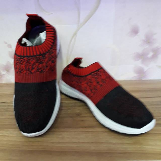 SEPATU SNEAKERS casual WANITA tanpa tali
