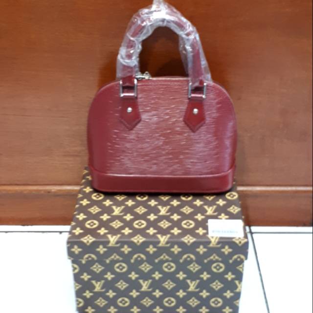 Tas Fashion Lv Alma