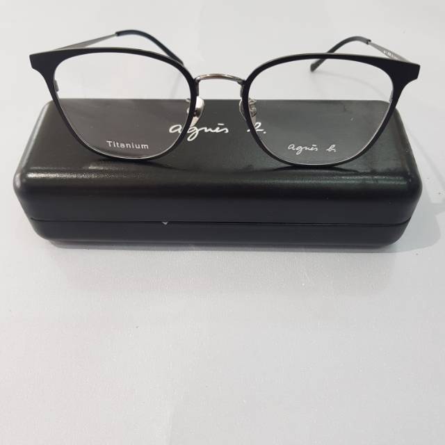 Kacamata titanium agnes