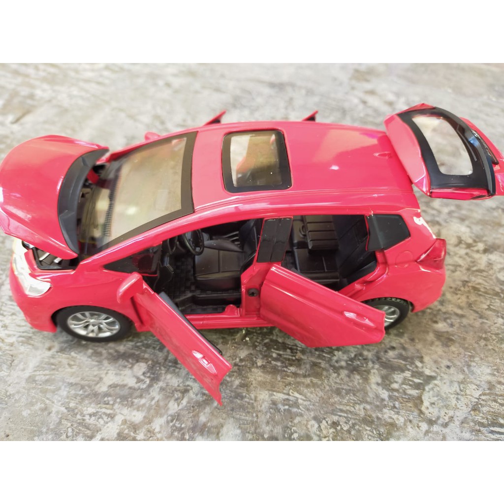 MOBIL DIECAST HONDA JAZZ FITT