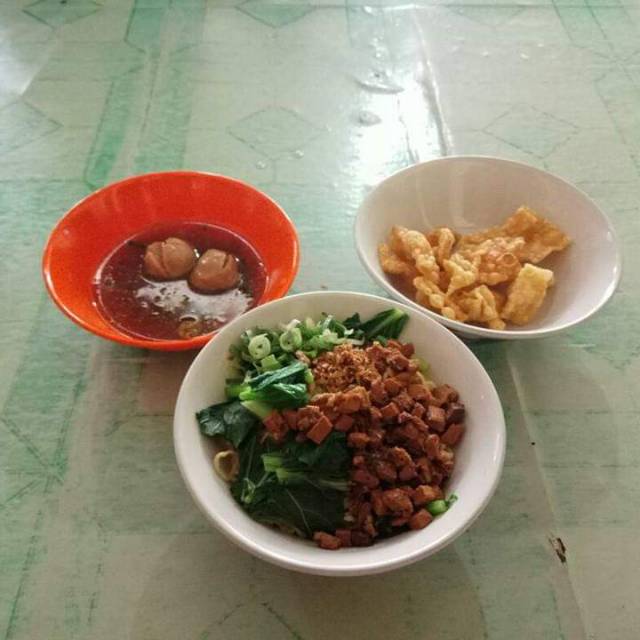 

MIEAYAM MIE AYAM MIE AYAM BAKSO MIE AYAM KOMPLIT KIE AYAM PANGSIT MIE INSTAN